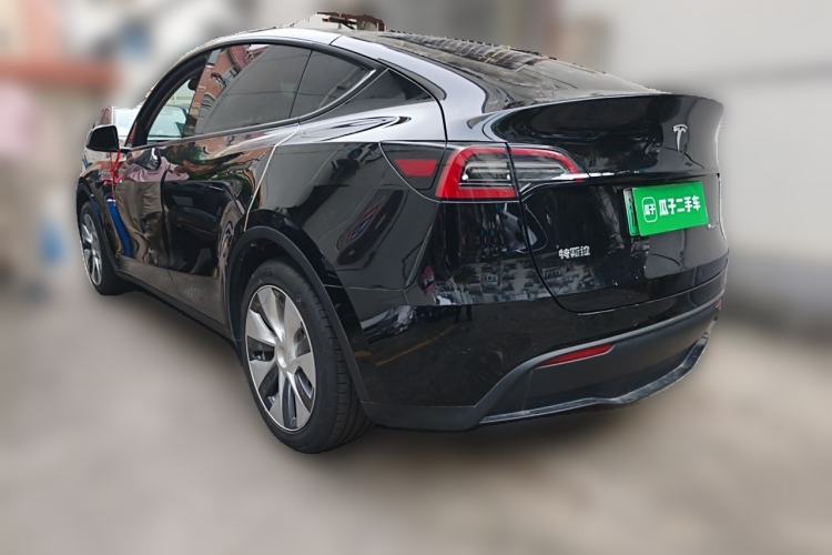 Used Tesla Model Y 2022 Rear-Wheel-Drive Version Rear Left 45 Deg