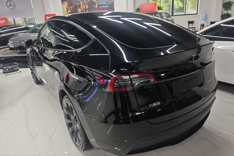 Used Tesla Model Y 2022 Rear-Wheel-Drive Version Rear Left 45 Deg