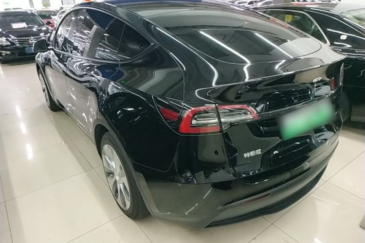 Used Tesla Model Y 2022 Rear-Wheel-Drive Version Rear Left 45 Deg
