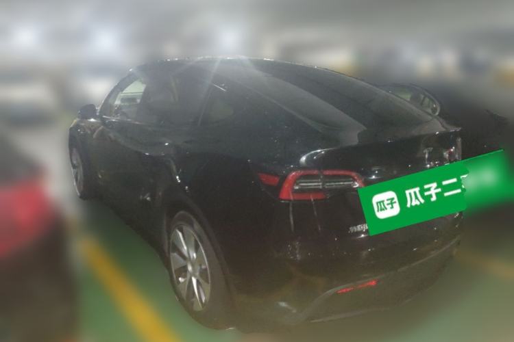 Used Tesla Model Y 2022 Long-Range All-Wheel-Drive Version Rear Left 45 Deg