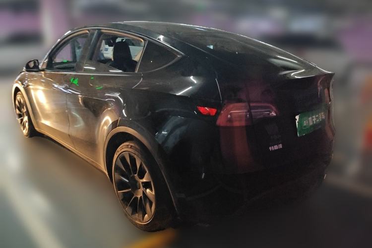 Used Tesla Model Y 2022 Rear-Wheel-Drive Version Rear Left 45 Deg