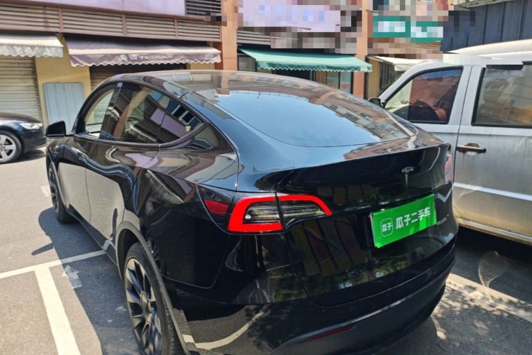 Used Tesla Model Y 2022 Long-Range All-Wheel-Drive Version Rear Left 45 Deg