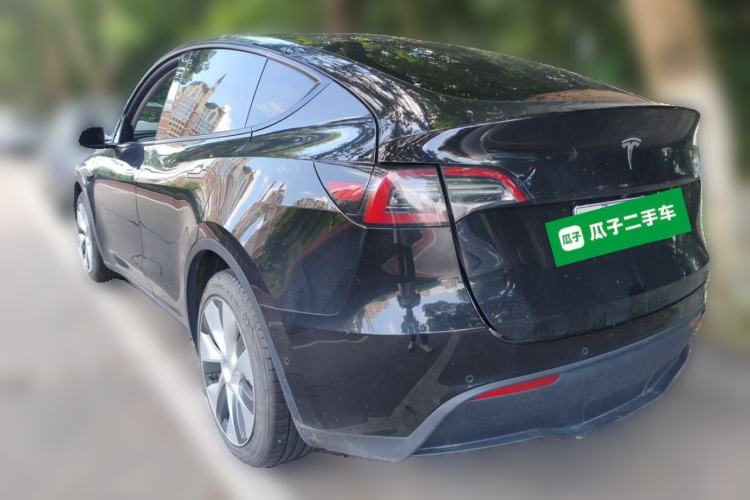 Used Tesla Model Y 2022 Long-Range All-Wheel-Drive Version Rear Left 45 Deg