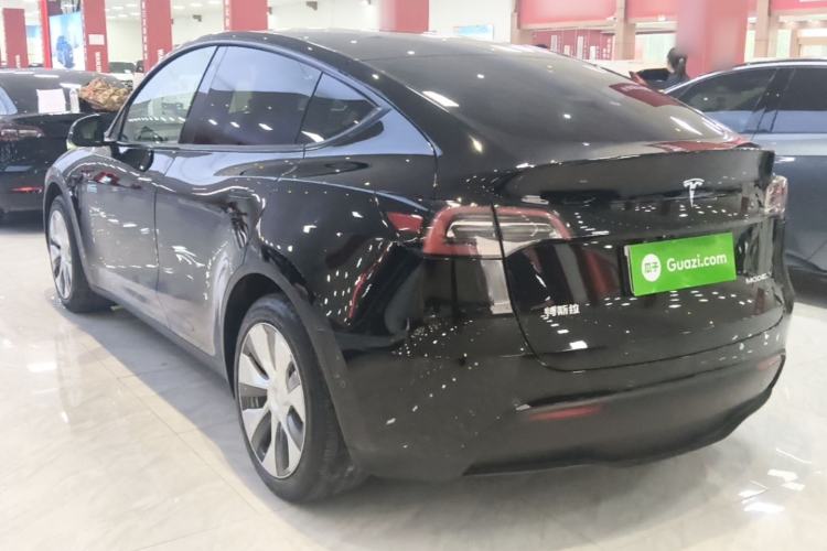 Used Tesla Model Y 2022 Long-Range All-Wheel-Drive Version Rear Left 45 Deg