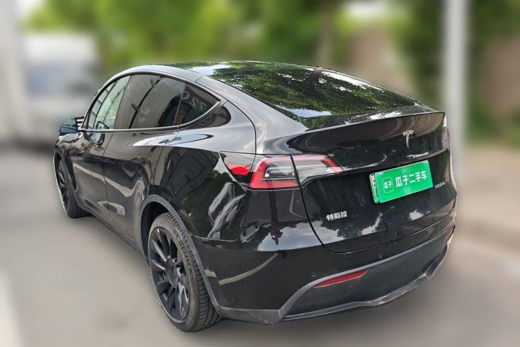 Used Tesla Model Y 2022 Long-Range All-Wheel-Drive Version Rear Left 45 Deg