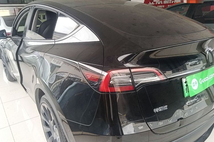 Used Tesla Model Y 2022 Rear-Wheel-Drive Version Rear Left 45 Deg