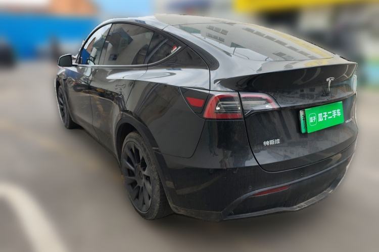 Used Tesla Model Y 2022 Rear-Wheel-Drive Version Rear Left 45 Deg