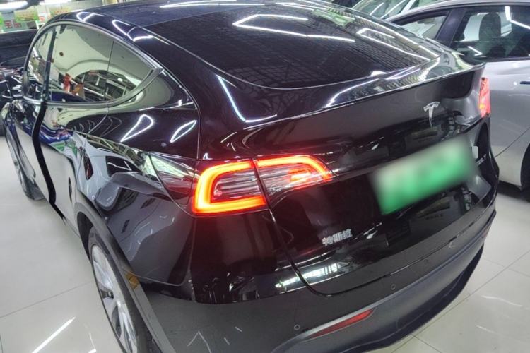 Used Tesla Model Y 2022 Rear-Wheel-Drive Version Rear Left 45 Deg
