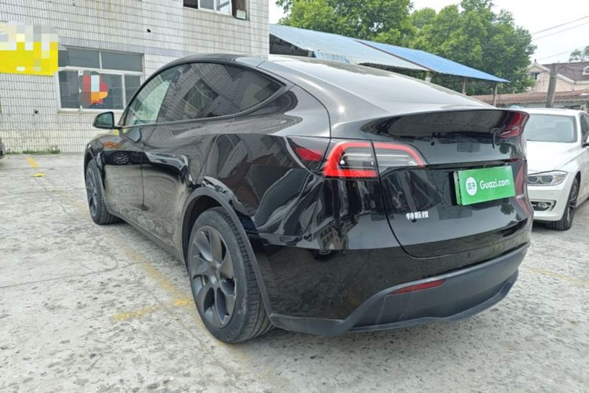 Used Tesla Model Y 2022 Rear-Wheel-Drive Version Rear Left 45 Deg