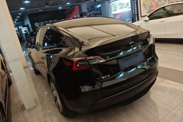 Used Tesla Model Y 2022 Revised Version Long-Range All-Wheel Drive Rear Left 45 Deg
