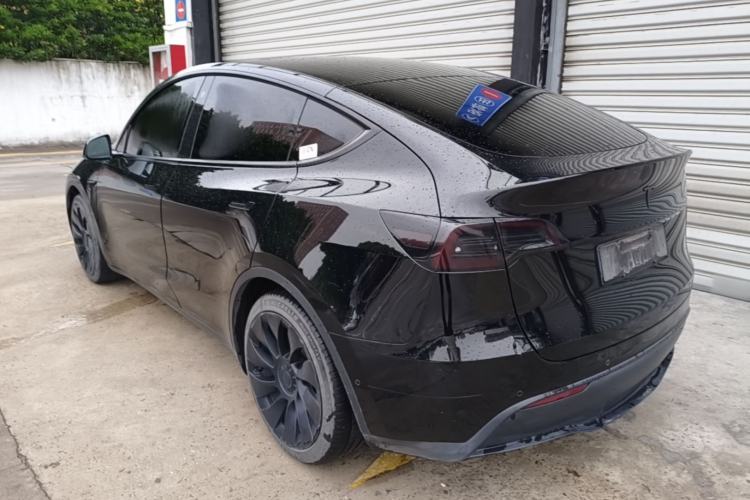 Used Tesla Model Y 2022 Rear-Wheel-Drive Version Rear Left 45 Deg