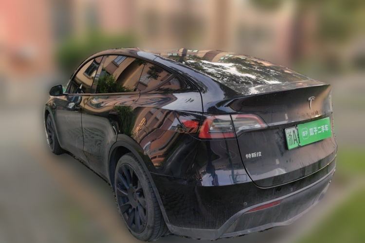 Used Tesla Model Y 2022 Rear-Wheel-Drive Version Rear Left 45 Deg