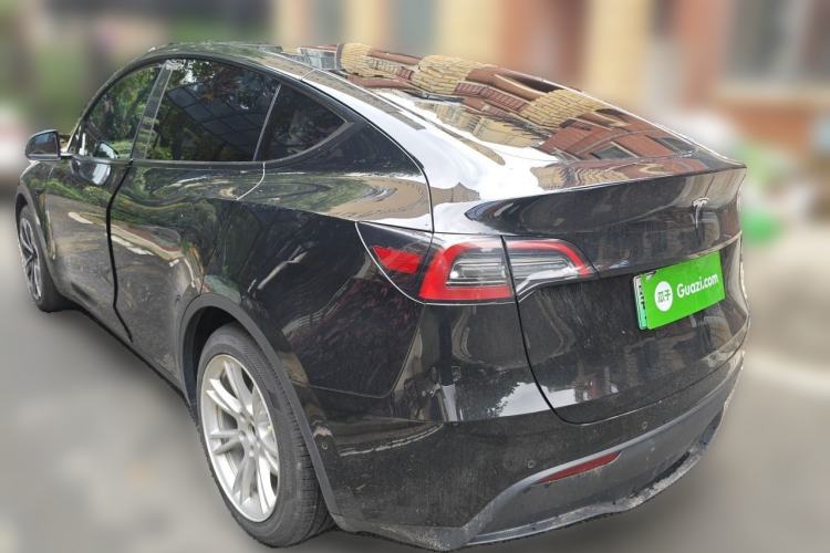 Used Tesla Model Y 2022 Rear-Wheel-Drive Version Rear Left 45 Deg