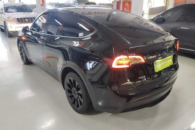 Used Tesla Model Y 2022 Revised Version Long-Range All-Wheel Drive Rear Left 45 Deg