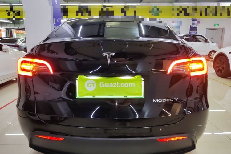 Used Tesla Model Y 2022 Long-Range All-Wheel-Drive Version Rear