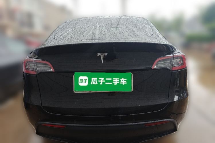 Used Tesla Model Y 2022 Long-Range All-Wheel-Drive Version Rear