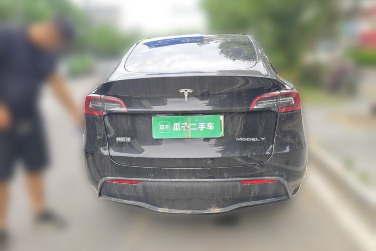 Used Tesla Model Y 2022 Long-Range All-Wheel-Drive Version Rear