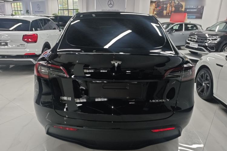 Used Tesla Model Y 2022 Rear-Wheel-Drive Version Rear