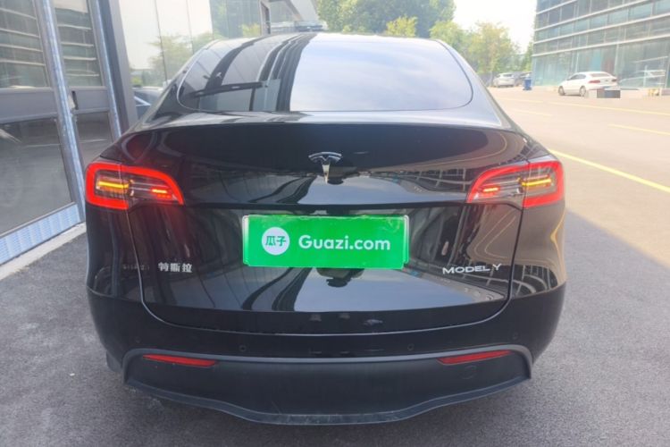 Used Tesla Model Y 2022 Rear-Wheel-Drive Version Rear