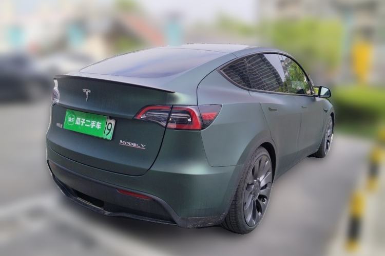 Used Tesla Model Y 2022 Performance High-Performance All-Wheel-Drive Version Rear Right 45 Deg