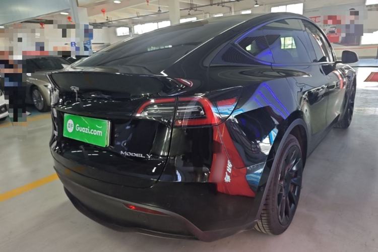 Used Tesla Model Y 2022 Rear-Wheel-Drive Version Rear Right 45 Deg