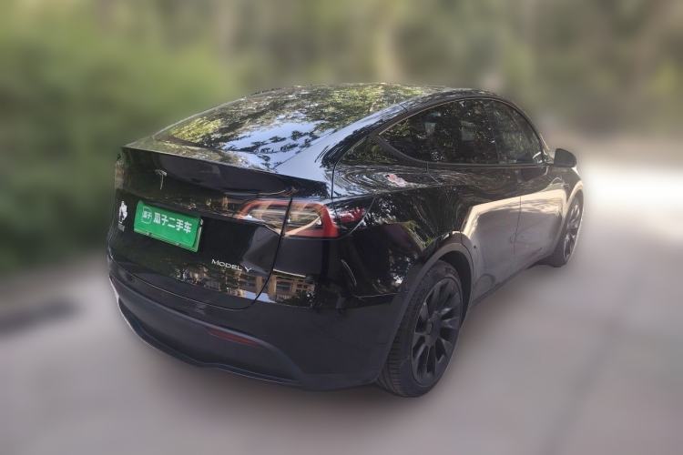 Used Tesla Model Y 2022 Rear-Wheel-Drive Version Rear Right 45 Deg