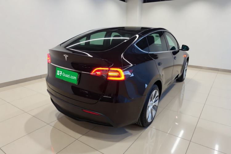 Used Tesla Model Y 2022 Rear-Wheel-Drive Version Rear Right 45 Deg