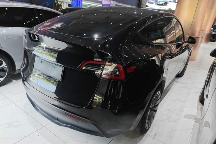 Used Tesla Model Y 2022 Revised Version Rear-Wheel Drive Rear Right 45 Deg
