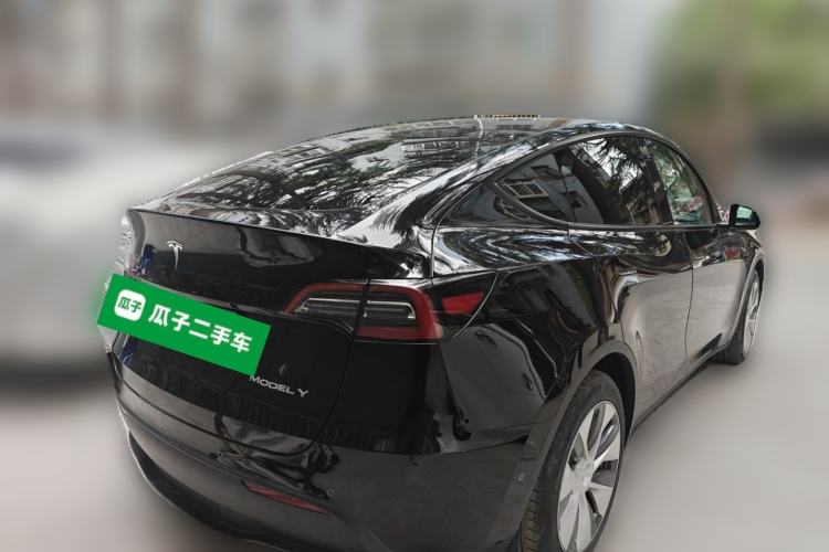Used Tesla Model Y 2022 Long-Range All-Wheel-Drive Version Rear Right 45 Deg