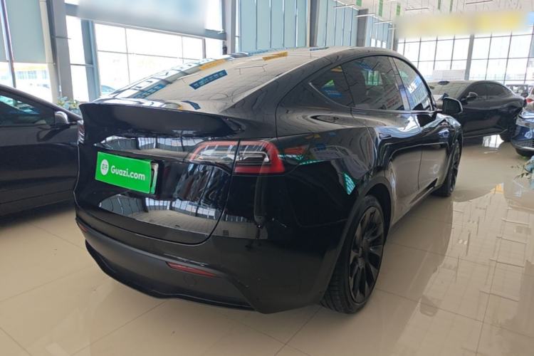 Used Tesla Model Y 2022 Rear-Wheel-Drive Version Rear Right 45 Deg