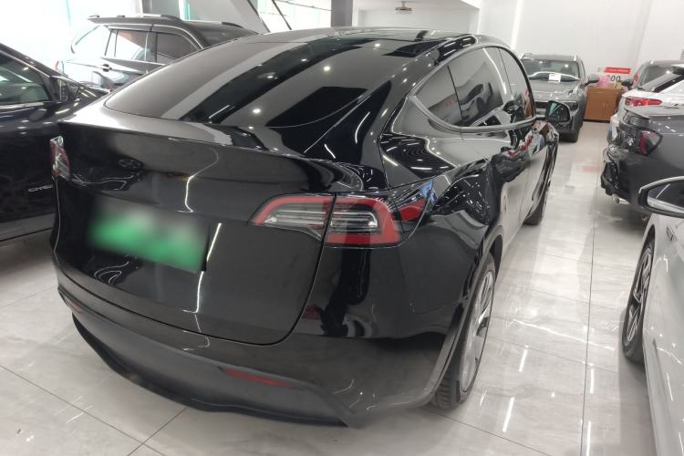 Used Tesla Model Y 2022 Rear-Wheel-Drive Version Rear Right 45 Deg
