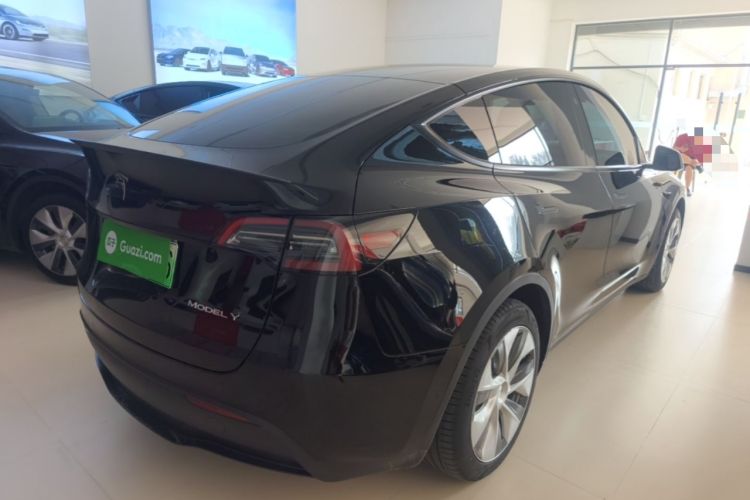 Used Tesla Model Y 2022 Rear-Wheel-Drive Version Rear Right 45 Deg