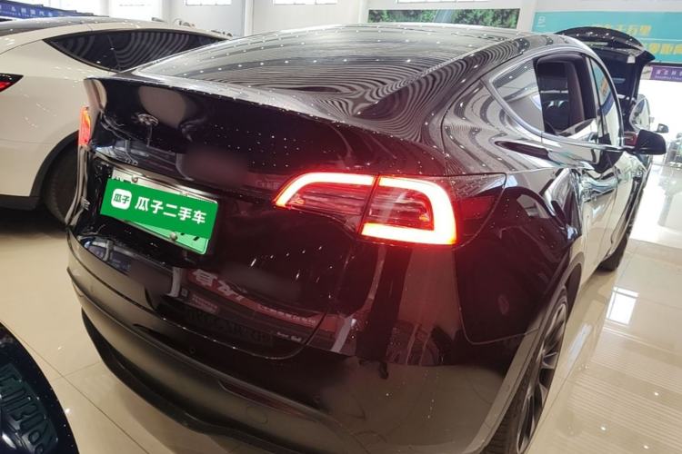 Used Tesla Model Y 2022 Rear-Wheel-Drive Version Rear Right 45 Deg