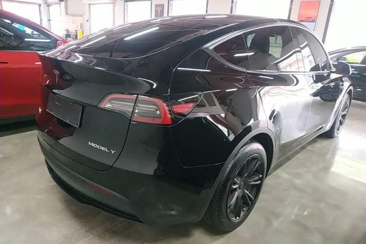 Used Tesla Model Y 2022 Revised Version Rear-Wheel Drive Rear Right 45 Deg