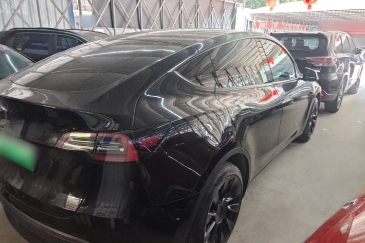 Used Tesla Model Y 2022 Long-Range All-Wheel-Drive Version Rear Right 45 Deg