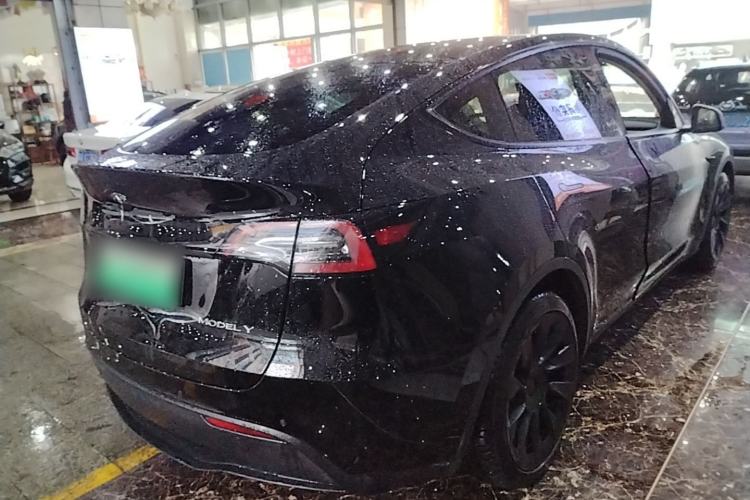Used Tesla Model Y 2022 Long-Range All-Wheel-Drive Version Rear Right 45 Deg
