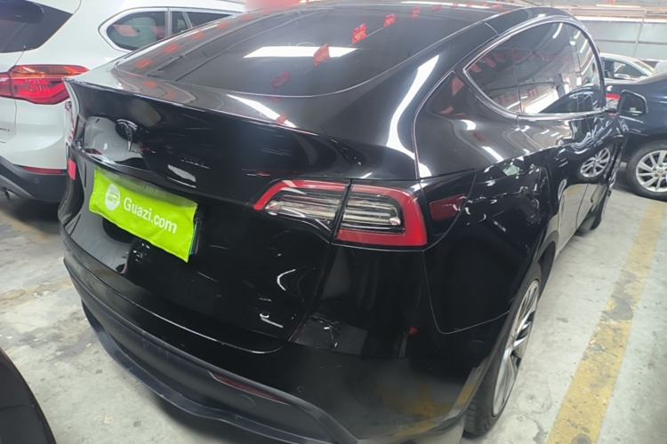 Used Tesla Model Y 2022 Rear-Wheel-Drive Version Rear Right 45 Deg