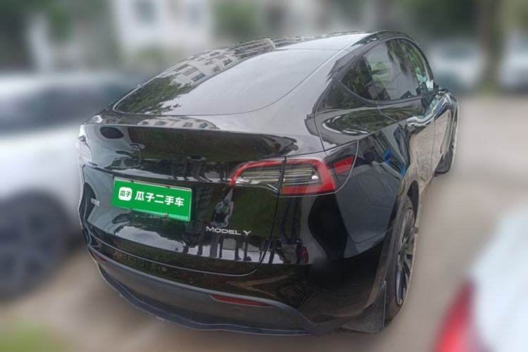 Used Tesla Model Y 2022 Rear-Wheel-Drive Version Rear Right 45 Deg