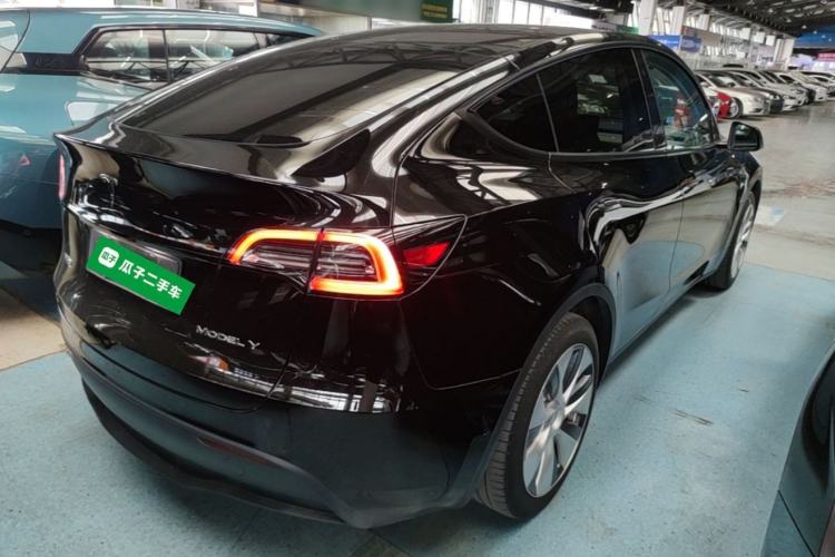 Used Tesla Model Y 2022 Revised Version Rear-Wheel Drive Rear Right 45 Deg