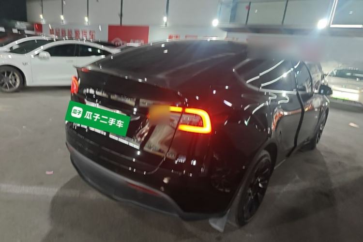 Used Tesla Model Y 2022 Long-Range All-Wheel-Drive Version Rear Right 45 Deg