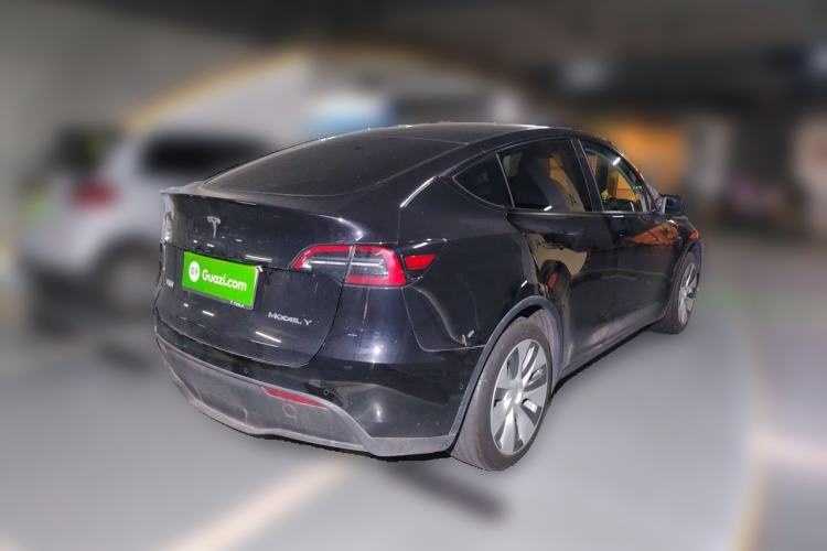Used Tesla Model Y 2022 Rear-Wheel-Drive Version Rear Right 45 Deg