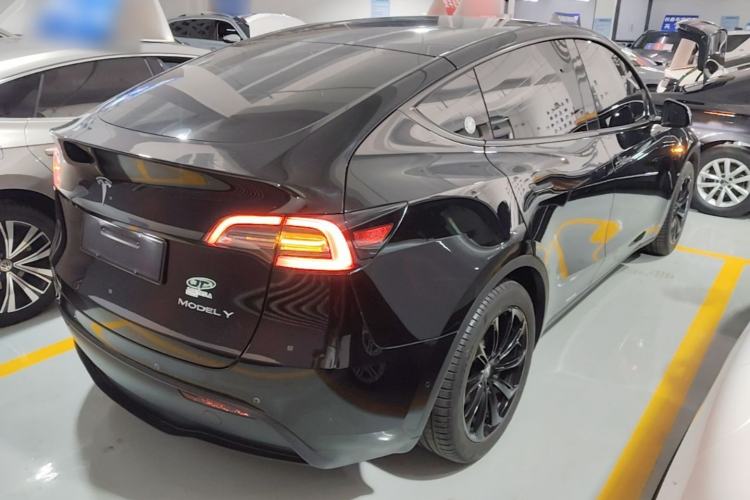 Used Tesla Model Y 2022 Revised Version Rear-Wheel Drive Rear Right 45 Deg