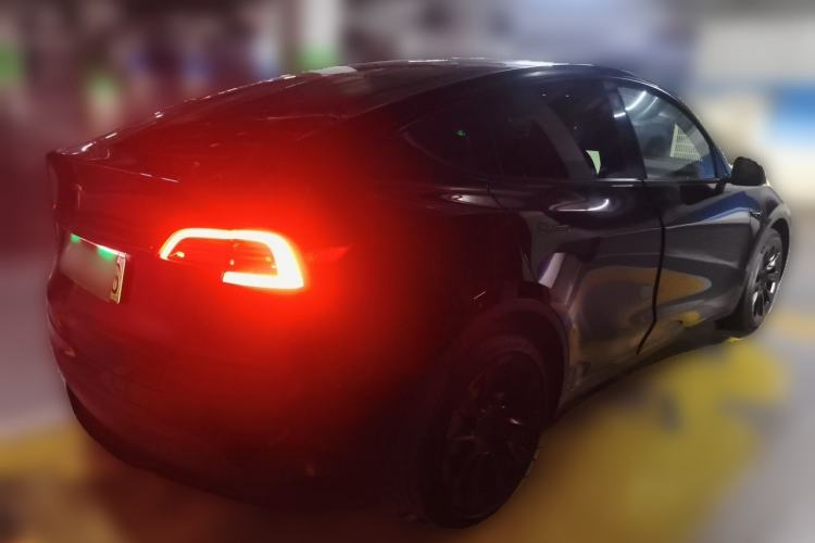 Used Tesla Model Y 2022 Rear-Wheel-Drive Version Rear Right 45 Deg