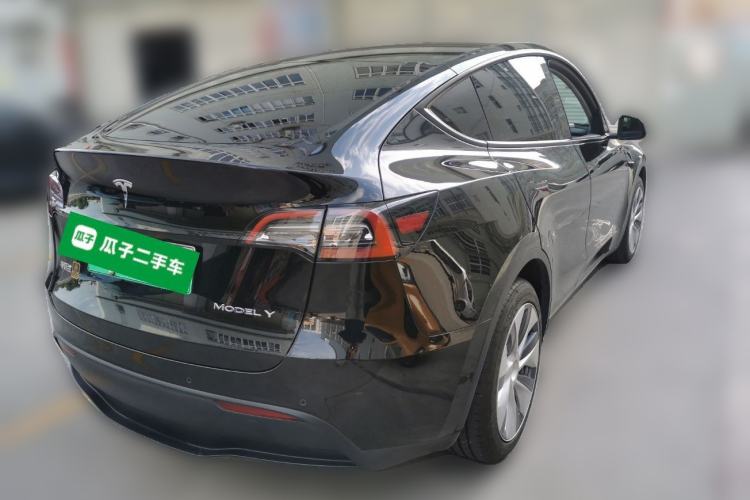 Used Tesla Model Y 2022 Rear-Wheel-Drive Version Rear Right 45 Deg