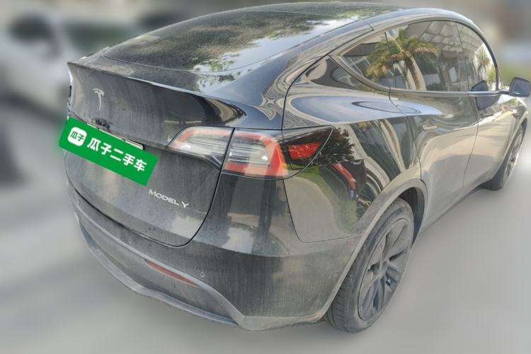 Used Tesla Model Y 2022 Rear-Wheel-Drive Version Rear Right 45 Deg