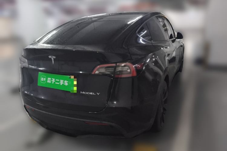 Used Tesla Model Y 2022 Rear-Wheel-Drive Version Rear Right 45 Deg