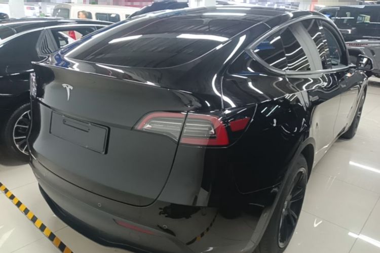 Used Tesla Model Y 2022 Rear-Wheel-Drive Version Rear Right 45 Deg