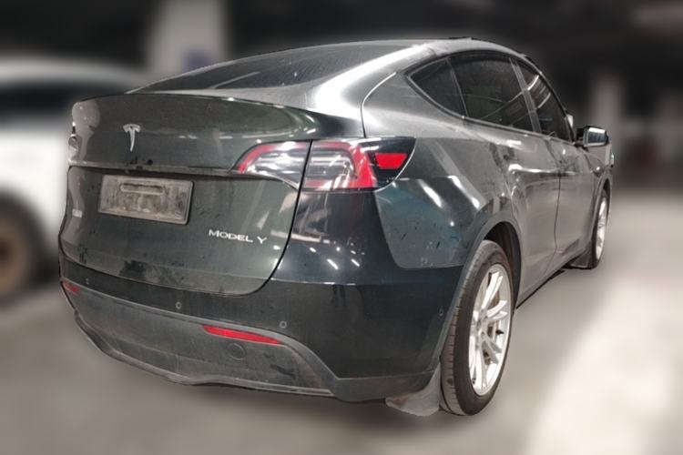 Used Tesla Model Y 2022 Long-Range All-Wheel-Drive Version Rear Right 45 Deg