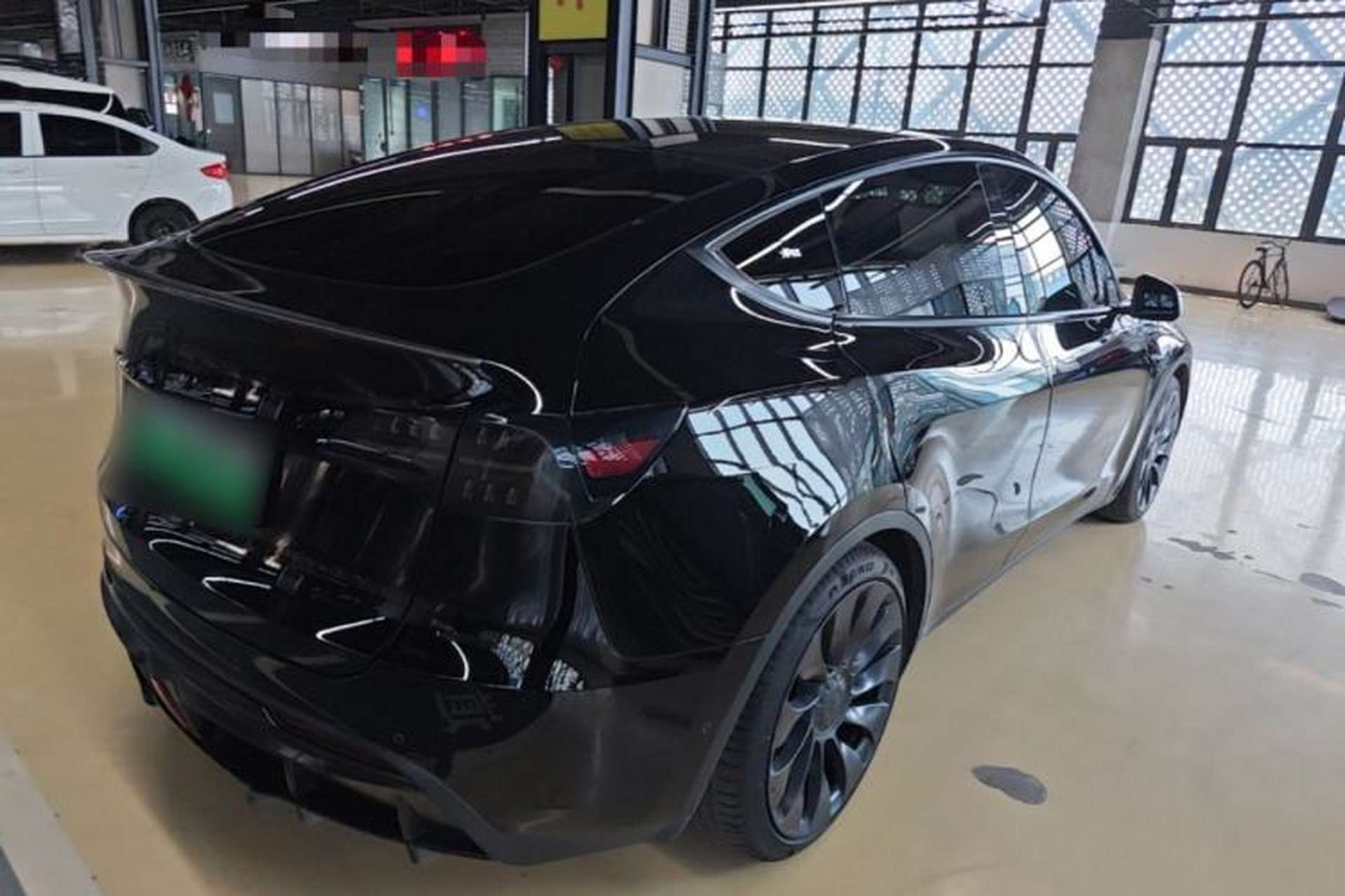 Used Tesla Model Y 2022 Performance High-Performance All-Wheel-Drive Version Rear Right 45 Deg