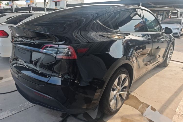 Used Tesla Model Y 2022 Rear-Wheel-Drive Version Rear Right 45 Deg